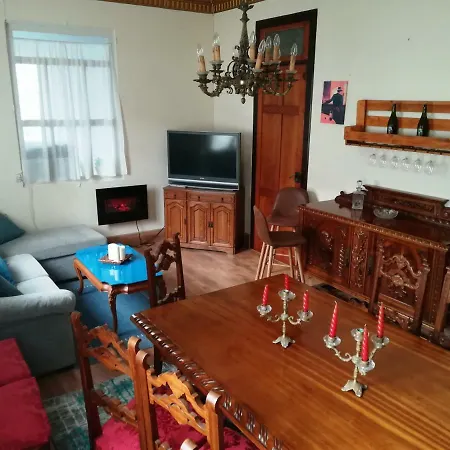 Casa Guillan بيت للعطل