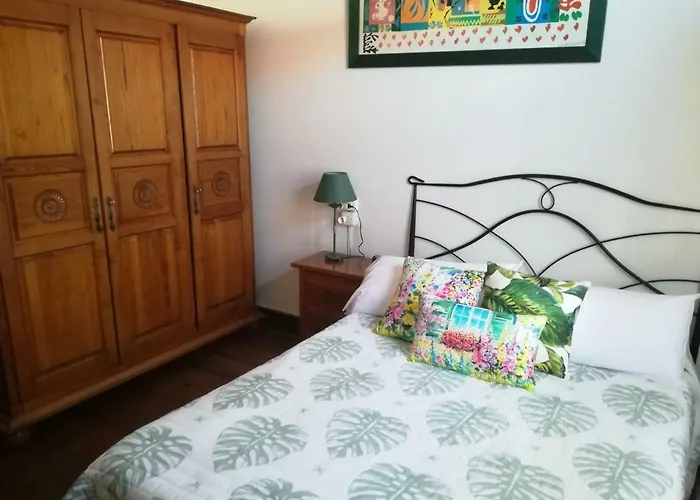 Casa Guillan * 艾利亚德亚罗萨